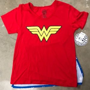 Wonder Woman shirt.  Size L.  New.